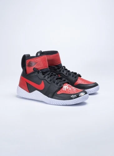 Nike Court Flare Jordan 1 Signed Michael Jordan & Serena Williams - US10 / EU42