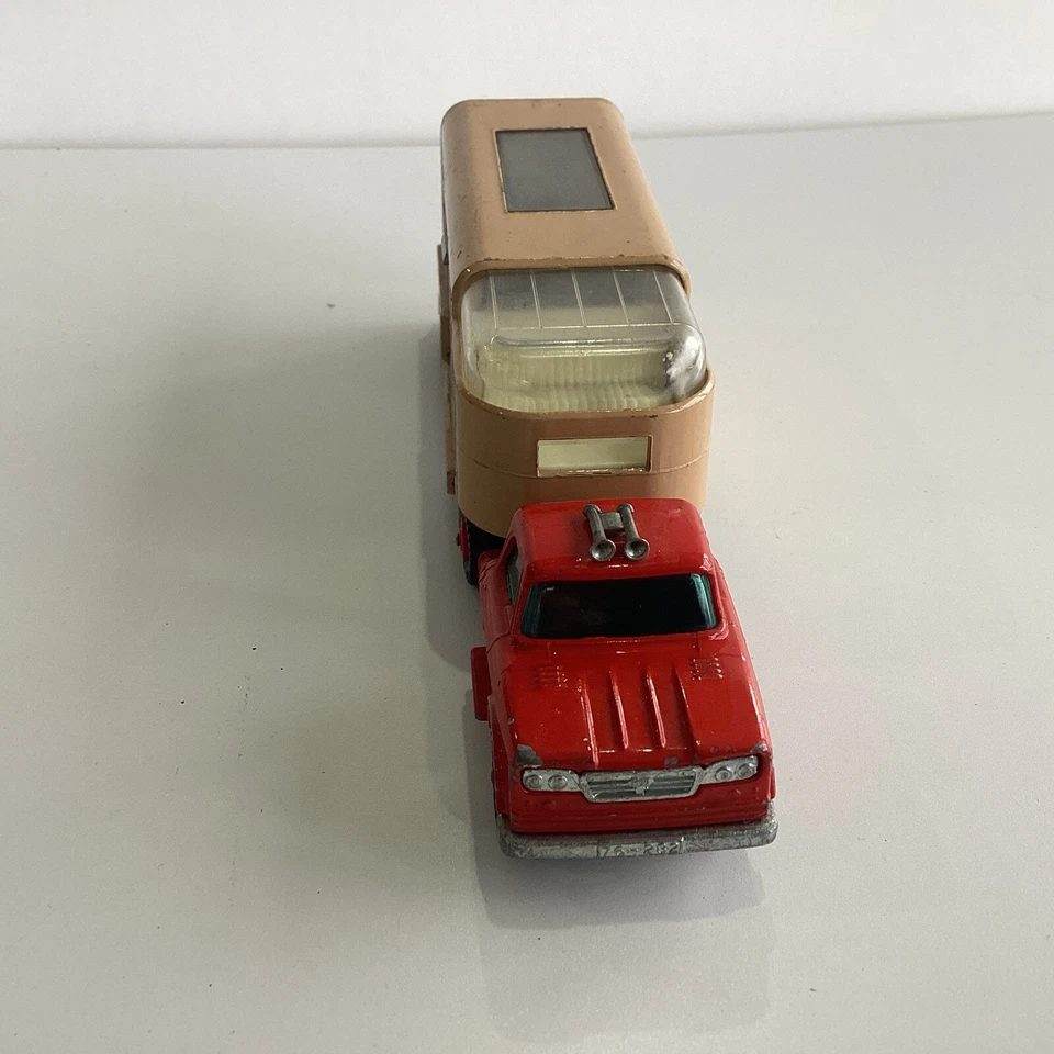 Remolque Matchbox KingSize k-18 Dodge articulado furgoneta caballo M/I Inglaterra por Lesney Foto 2 de 4