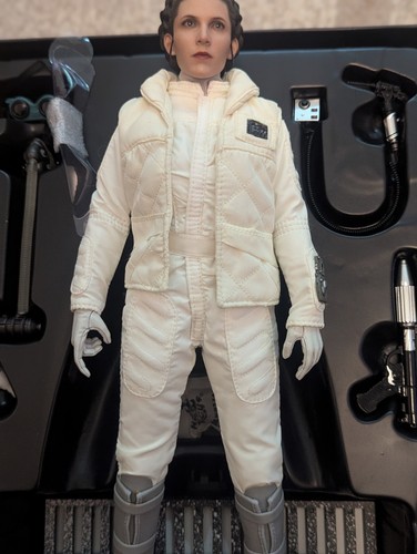 hot toys star wars ESB hoth leia MMS423 - Picture 4 of 12