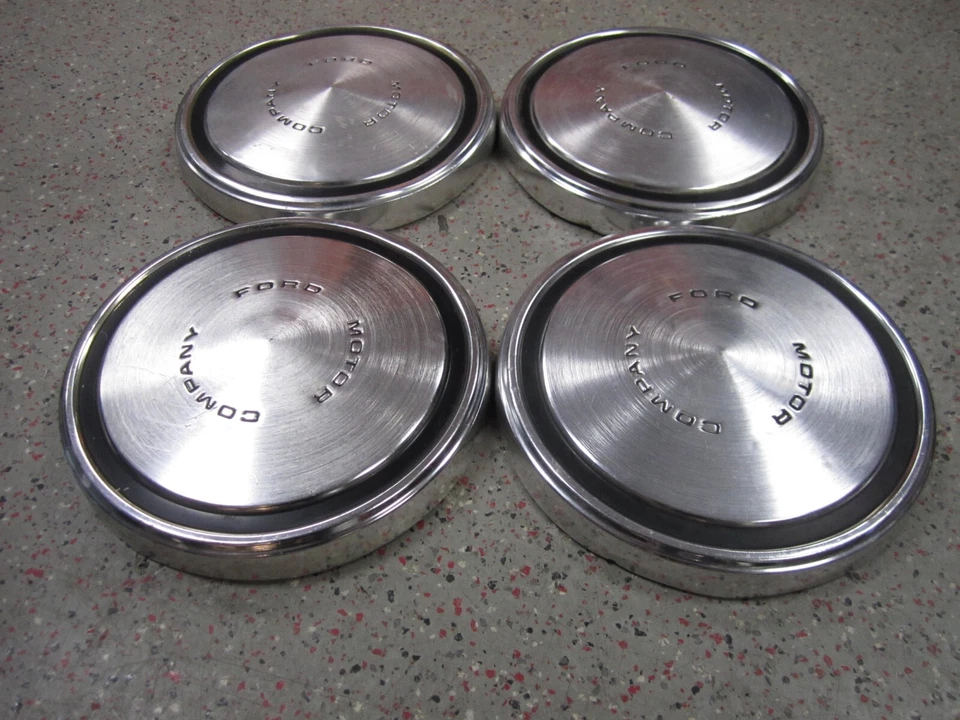 Set (4) OEM 1968-1975 Ford Maverick Mustang Torino Aluminum Dog Dishes 10.50" - Image 2 of 4