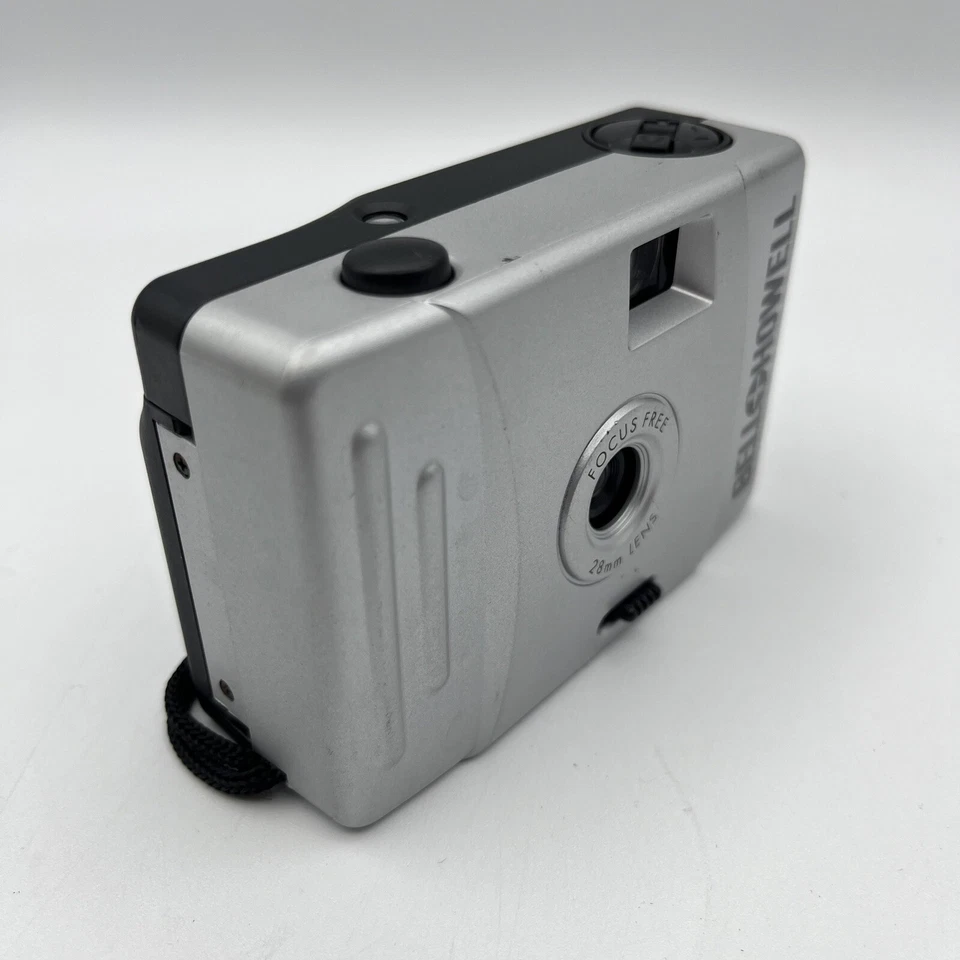 Bell & Howell Point And Shoot 35MM Film Camera "Focus Free" 28MM Lens With Case - Image 3 of 4