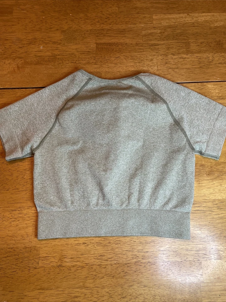 Женский тренировочный топ маленький морской пены зеленый размер маленький *едва носили * - Изображение 3 из 3