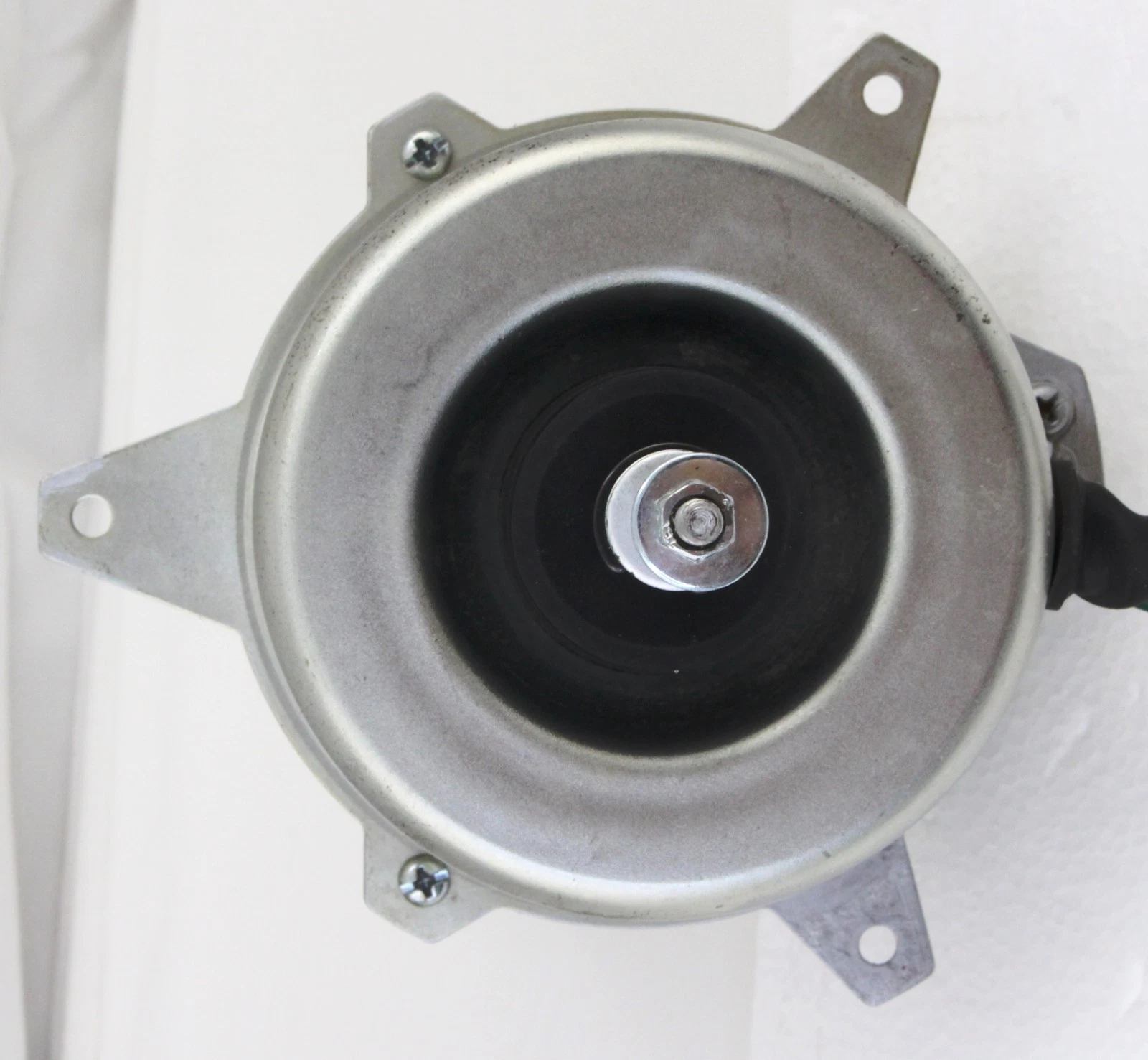 Motor label and specs