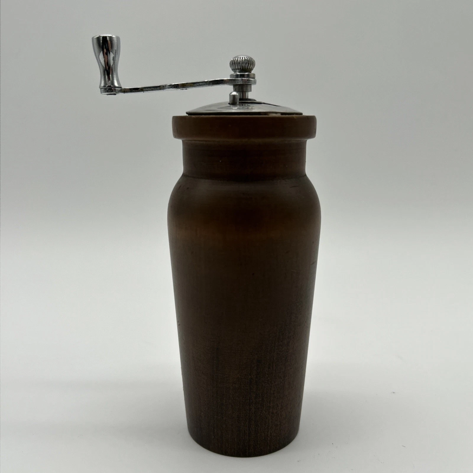 Vintage Wooden Olde Thompson Pepper Mill Grinder