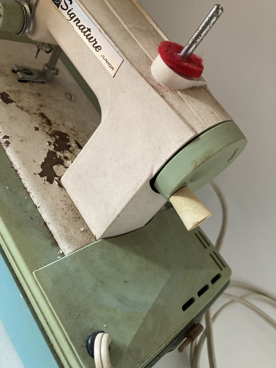 Vintage Portable Signature Junior Sewing Machine in Case