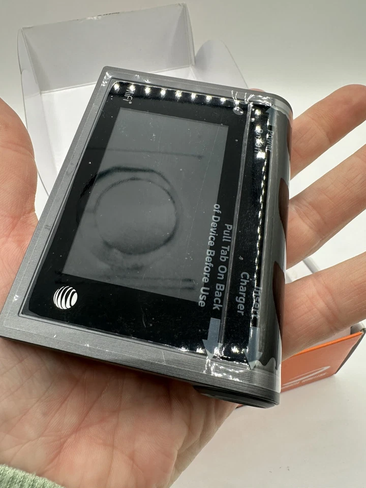 AT&T Novatel Wireless MiFi 5792 Mobile Broadband 4G LTE WiFi Wireless Internet - Image 3 of 4