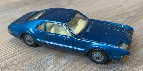 Vintage 1960s Corgi Toys Oldsmobile Tornado 264.