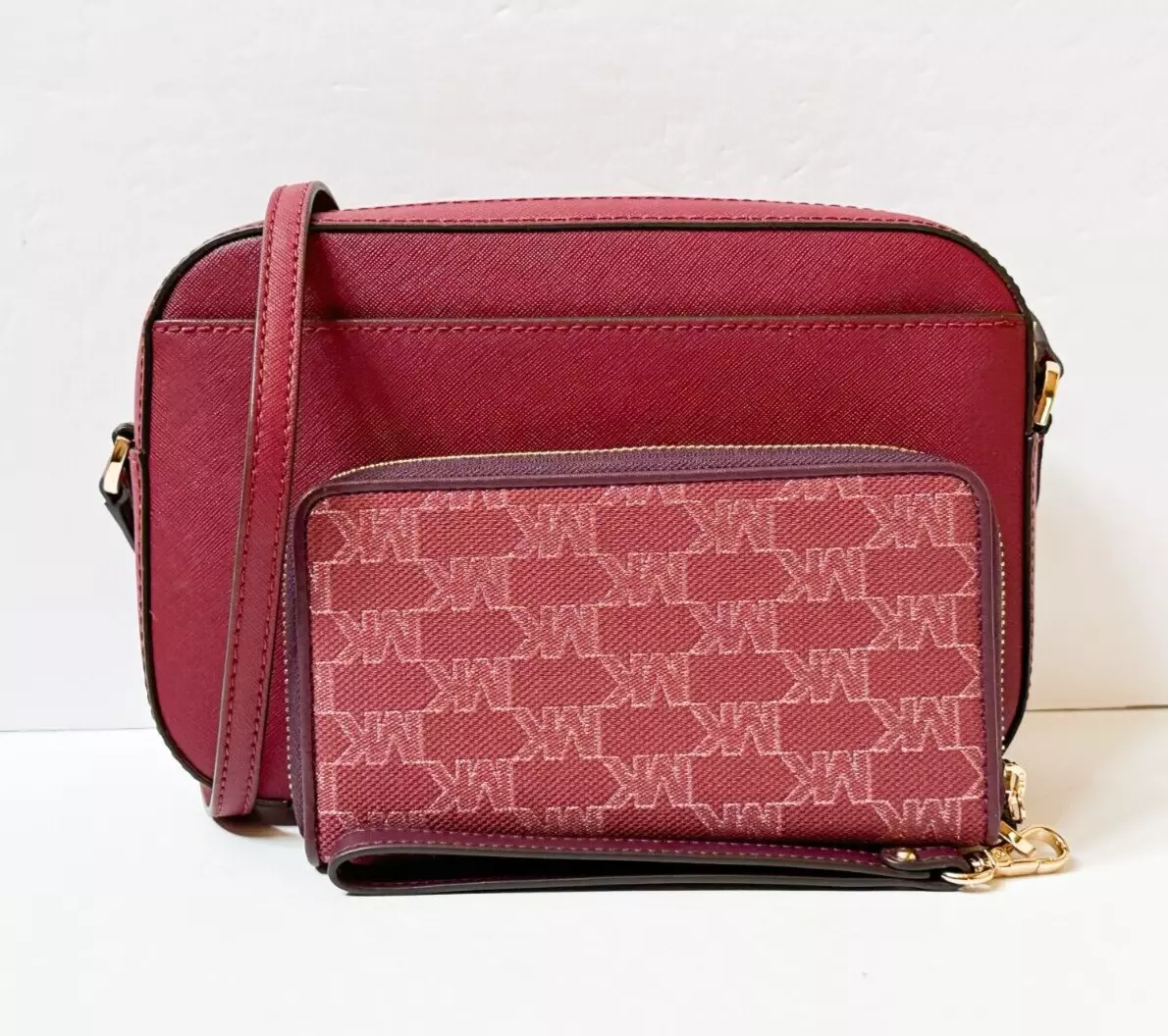 Pink glitter online michael kors purse