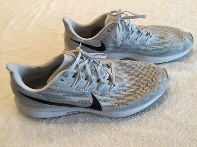 nike pegasus grey