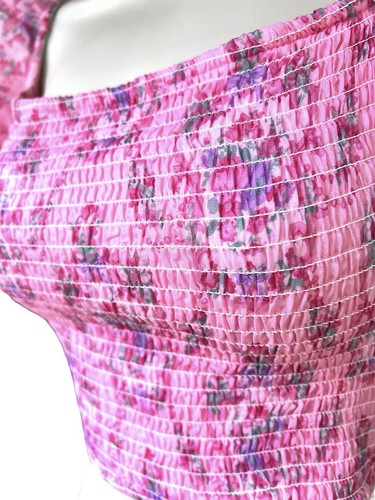 Size Small…..….Pink Floral Stretchy short Sleeve Top. New…..Sugar Thrillz - Picture 3 of 5