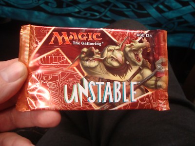 UNSTABLE　ブースターBOX Amazon.co.jp: Magic Unstable Booster Box - 36 packs MTG TCG