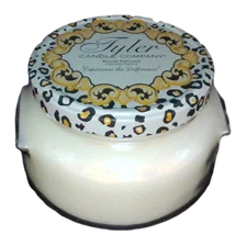 Tyler Candle Company - Dolce Vita - 22oz jar candle