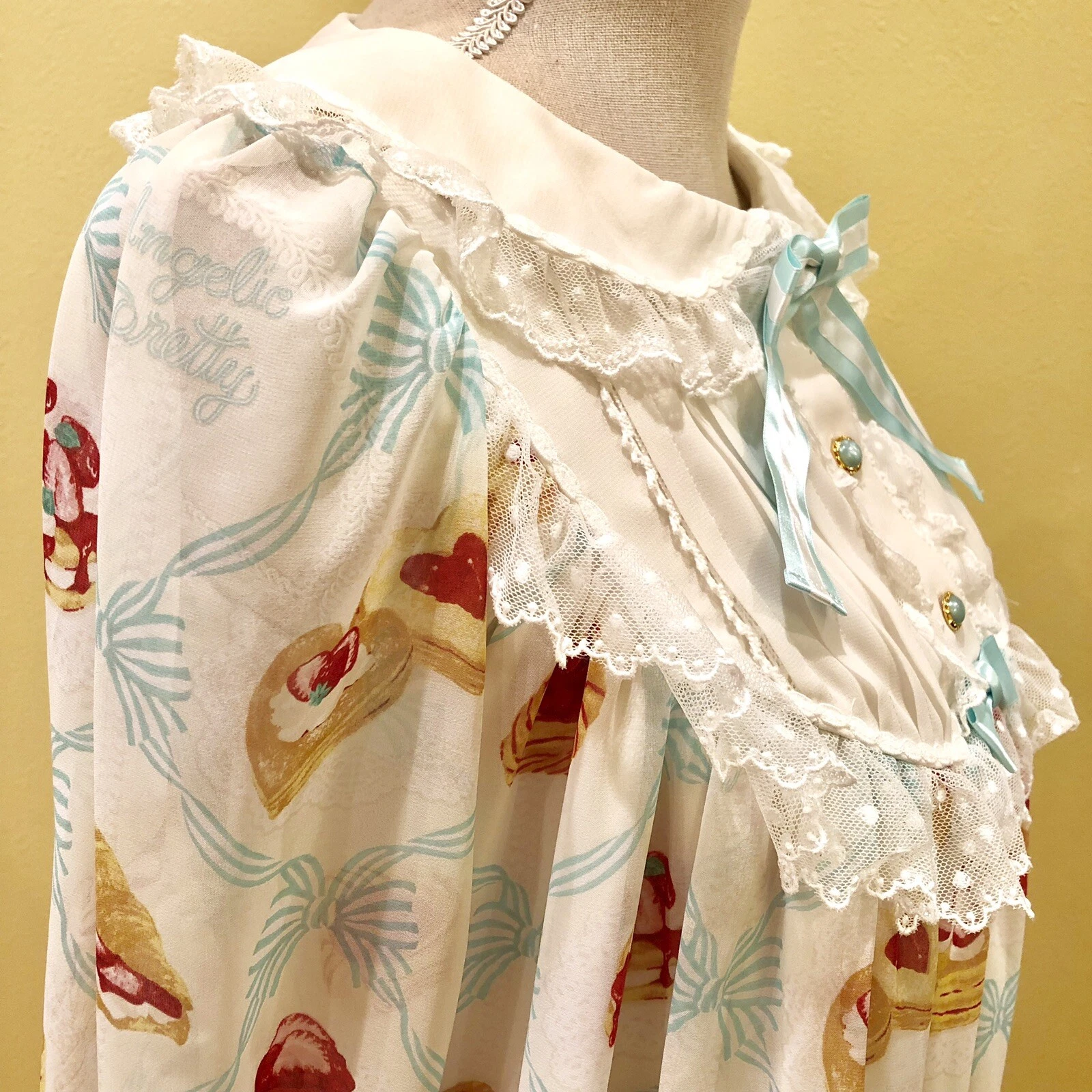 OFF WHITE Bambola Lolita dolce Angelic Pretty OP A Line bianca come nuova verde dal Giappone #400