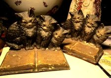 Bradley & Hubbard Kitten CAST IRON Doorstop. Original Paint. (Cats on the Right)