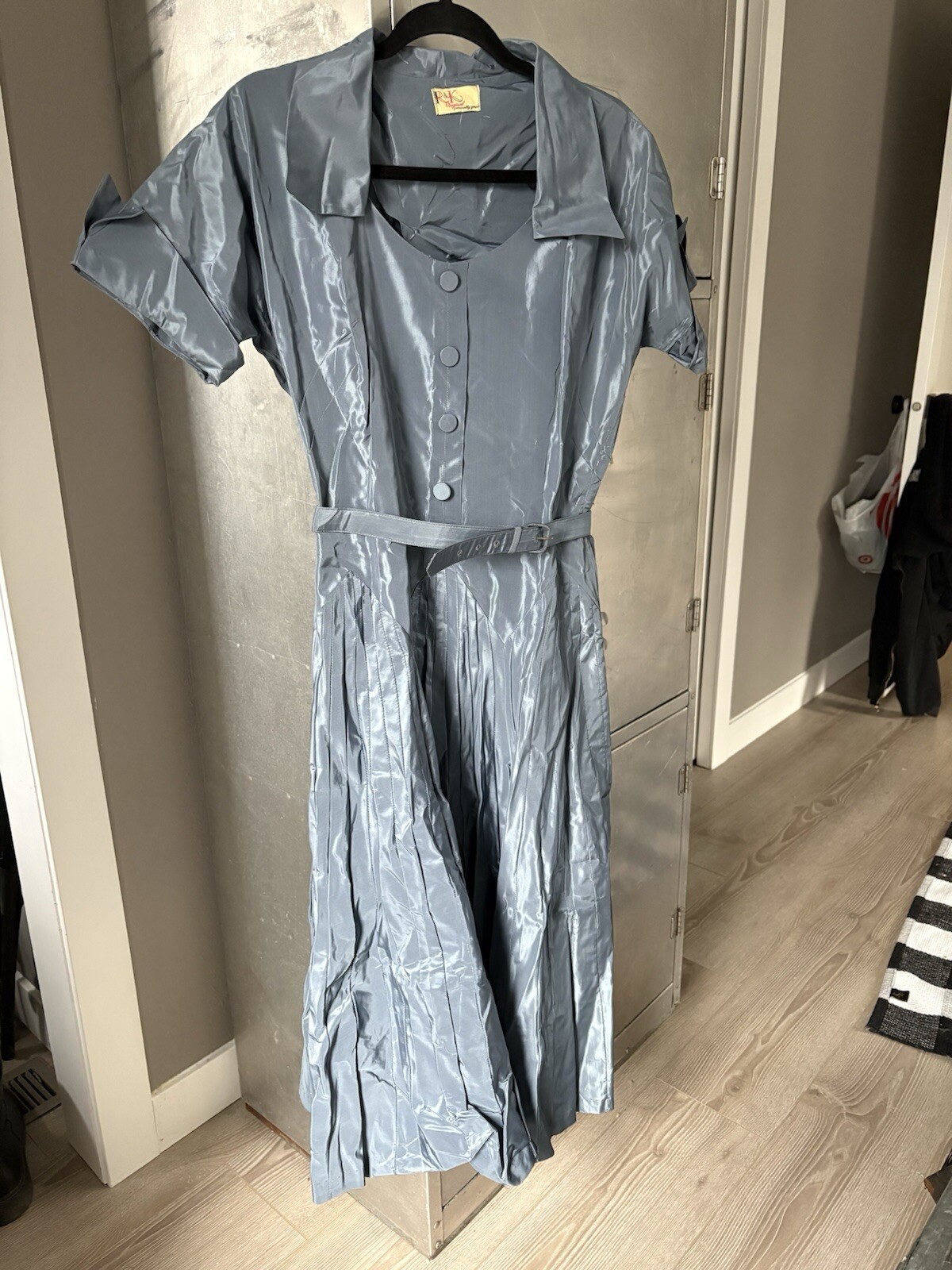 Vintage Taffeta Day Dress. - image 1