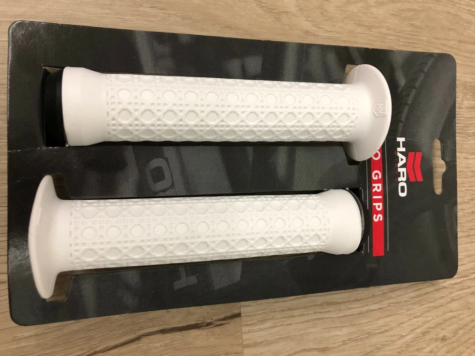 New BMX Grip Set Haro Octagon White Colour - Image 3 of 4