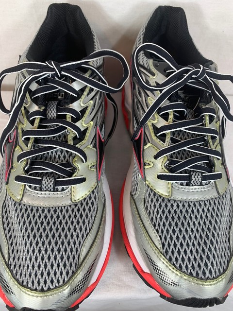 mizuno wave paradox 3 brown