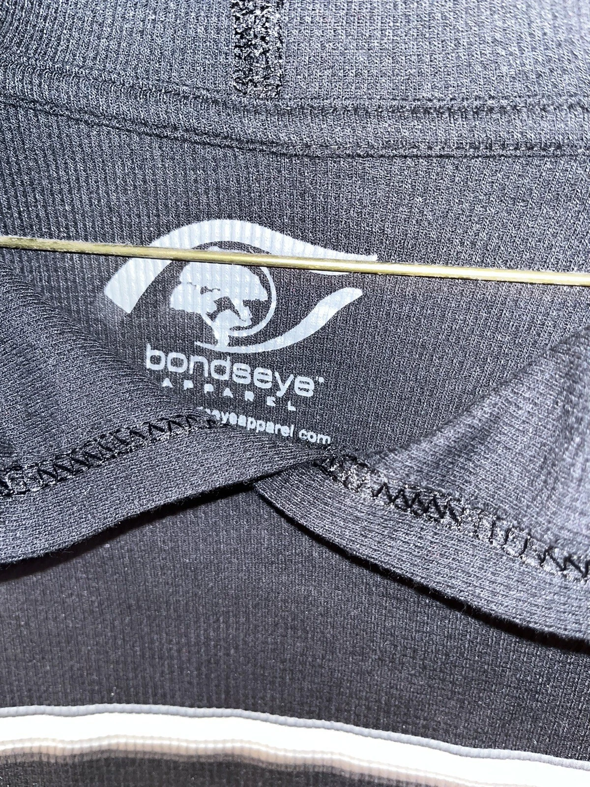 VETEMENTS T shirt nera manica lunga con cappuccio Bondseye abbigliamento fatti cospirazione taglia M