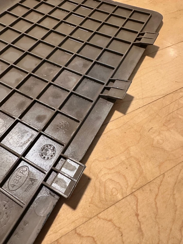 94-96 Chevy Impala SS 94-96 negro tablero inferior moldura panel de acceso RARO  Foto 3 de 4