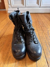 Wellco Combat Boots Size 7R Black Leather Vibram Sole Military Tactical
