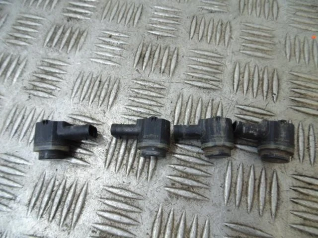 Volkswagen Passat Set Of 4 Front Bumper Sensor Mk6 2010-2016D - Image 3 of 4