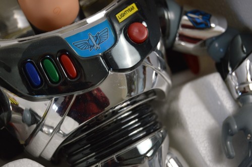 Modellino Toy Story Chrome Buzz Lightyear Ultimate Talking 1995 nuovo con scatola nuovo con scatola - Foto 18 di 23