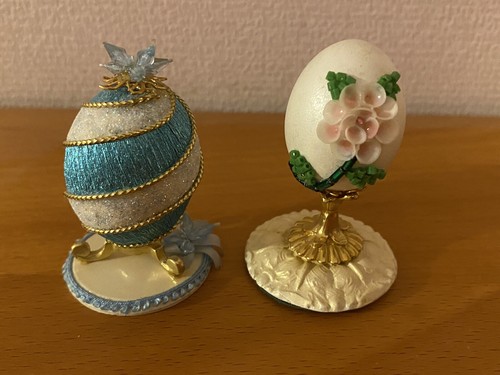 REAL Miniature Eggs Decorated On Gold Display Stand One Of A Kind / Gift - Picture 1 of 4