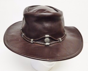 minnetonka leather hat