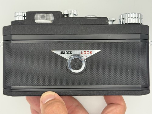 Panon Widelux F7 35mm Film Panoramic Camera Japan - Picture 3 of 6