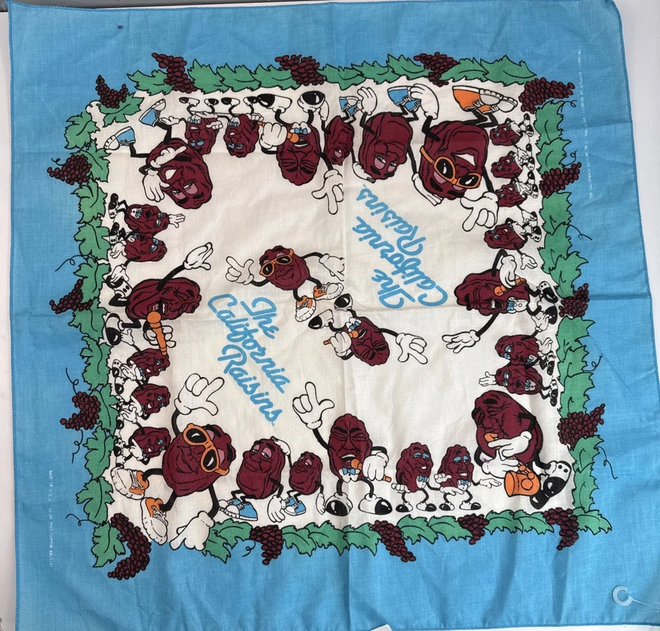 The California Raisins Handkerchief Bandana 1988 Applause & 3 Raisins Figures - Image 4 of 4