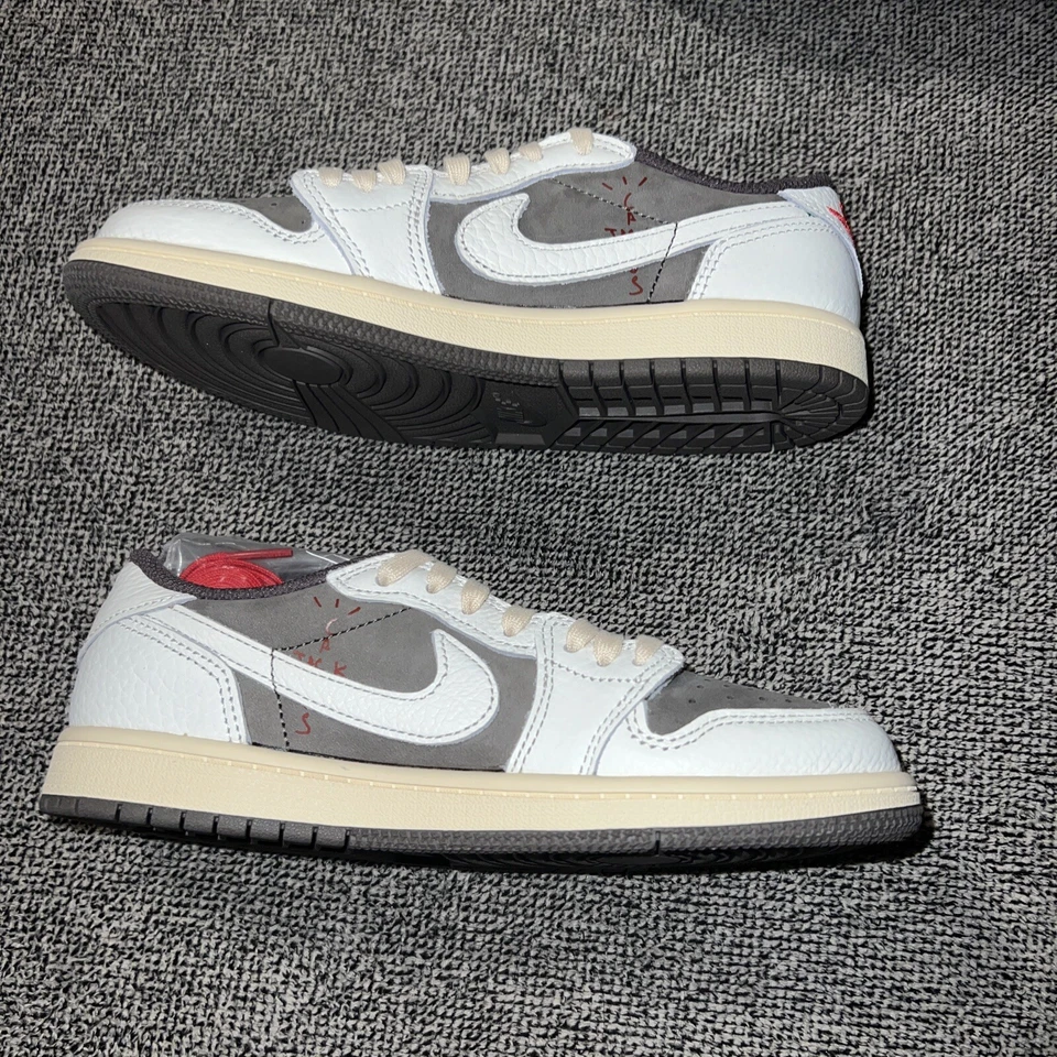 Talla 3 - Jordan 1 OG Muestra x Travis Scott Low Reverse Mocha Foto 2 de 4