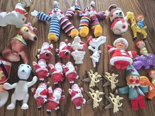 VINTAGE LOT OF ASSORTED CHRISTMAS ORNAMENTS 50's-80's FLOCKED FELT PLASTIC MORE 