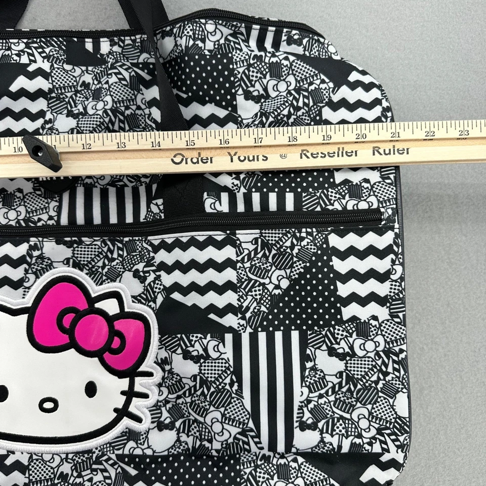 Bolso de Lona Hello Kitty Monotone para Pasar la Noche Negro Blanco Viaje Gimnasio Hombro Sanrio Foto 3 de 4