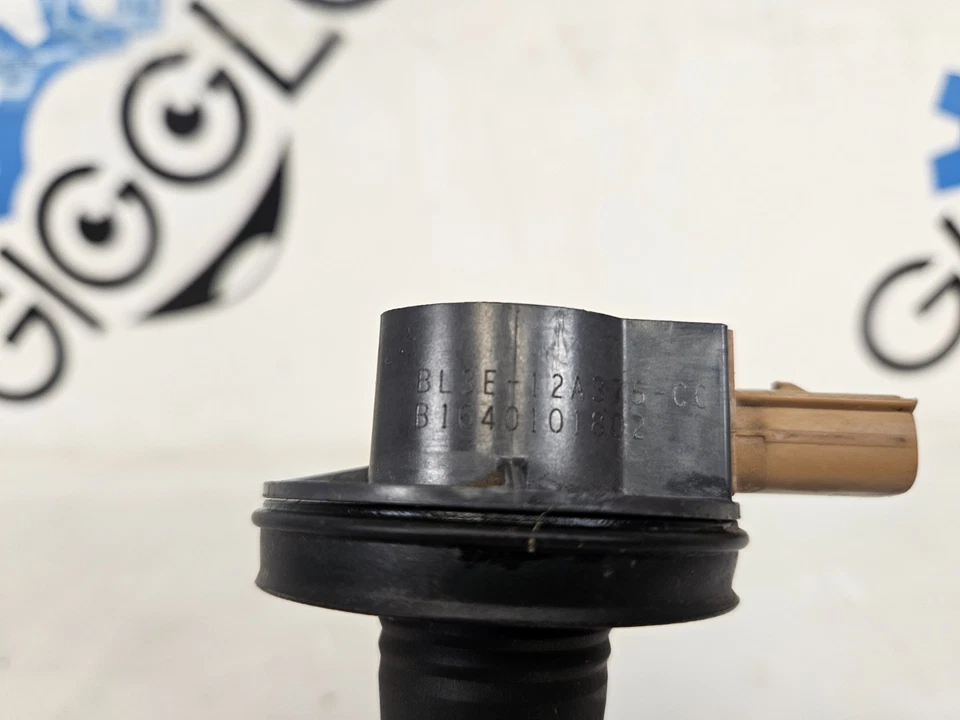 Катушка зажигания в сборе 13–19 Ford Explorer 3,5 л BL3E12A375CC от оригинального производителя - Изображение 3 из 4