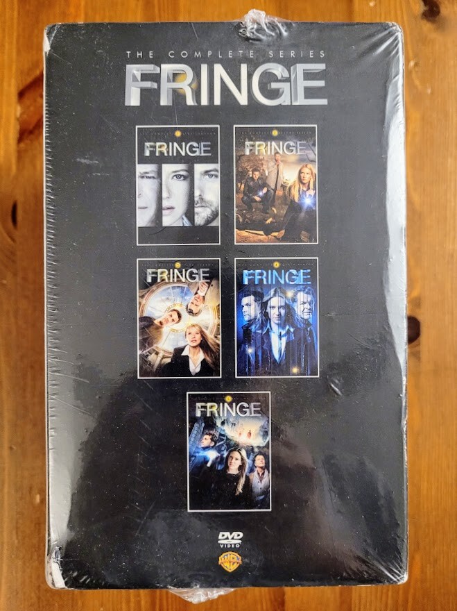 (未使用･未開封品)Fringe: The Complete Series [DVD] Fringe: The Complete Series Seasons 1-5 on DVD 1 2 3 4 5