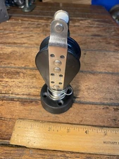 HARKEN 1 3/4" SINGLE STAND UP SWIVEL BECKET BLOCK MAX 7/16" LINE