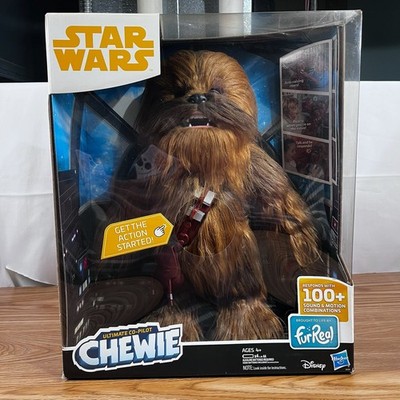 Star Wars Ultimate Co Pilot Chewie FurReal Interactive Talking Wookiee Toy