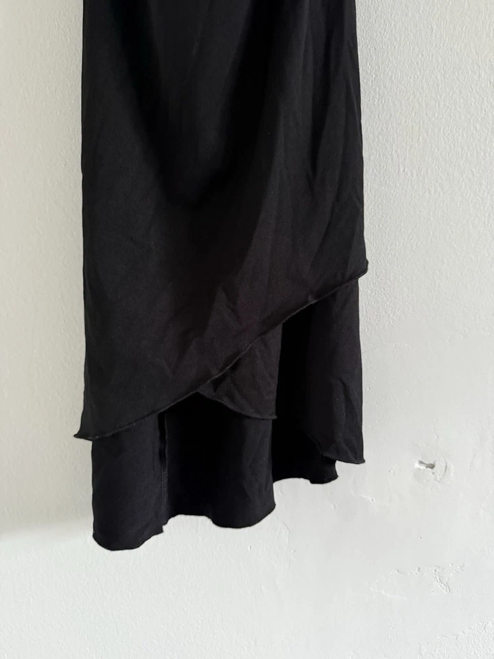 Vestido midi Charlotte Russe de colección años 90 Y2K 2000 capucha halter asimétrico S gótico Foto 3 de 4