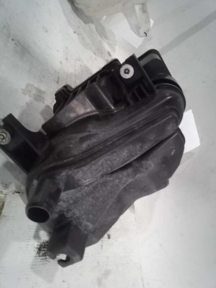 Conjunto de filtro de aire usado se adapta a: Honda Civic 2017 1,5 L turbo EX grado A Foto 2 de 4