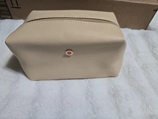 New! BVLGARI Parpums Beige Travel Cosmetics Bag Pouch First Class Emirates