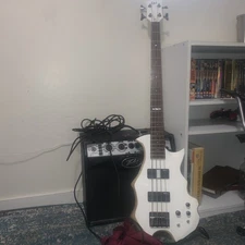 Some sort of LTD Bass and Amp