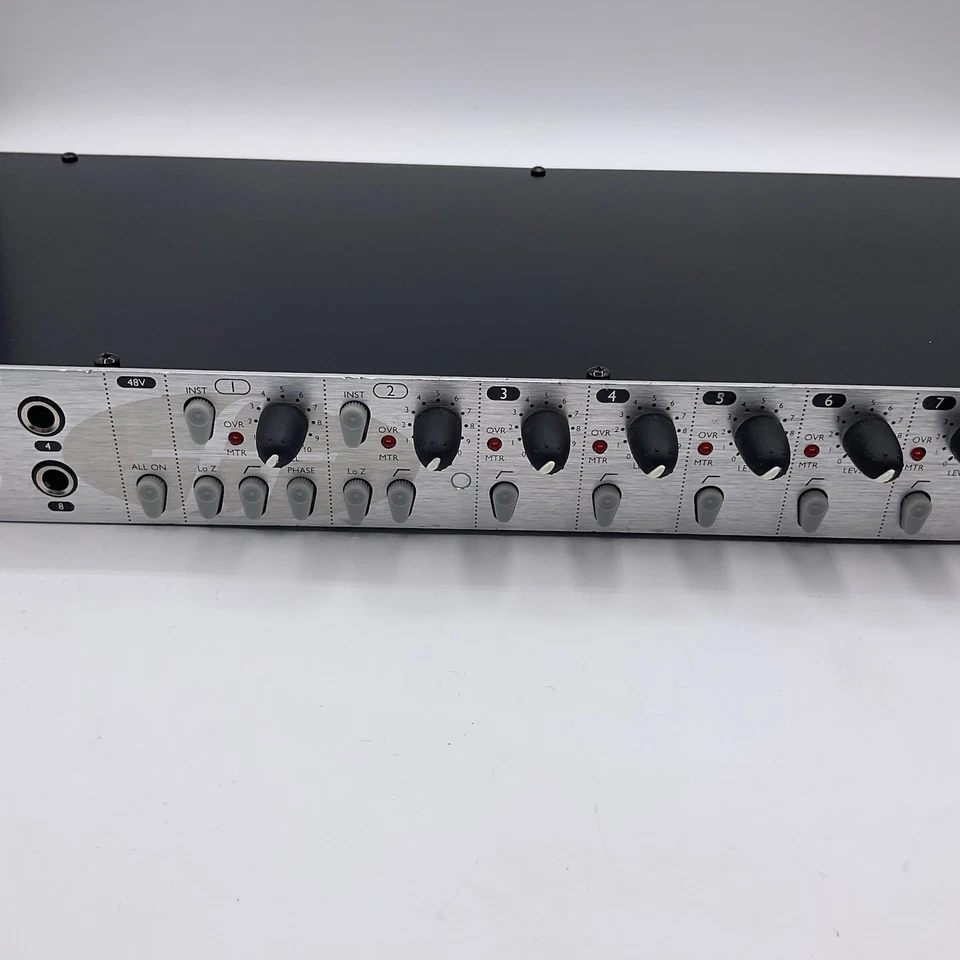 Focusrite OctoPre Platinum Dynamic 8-Channel Mic Preamp #2 - Image 4 of 4