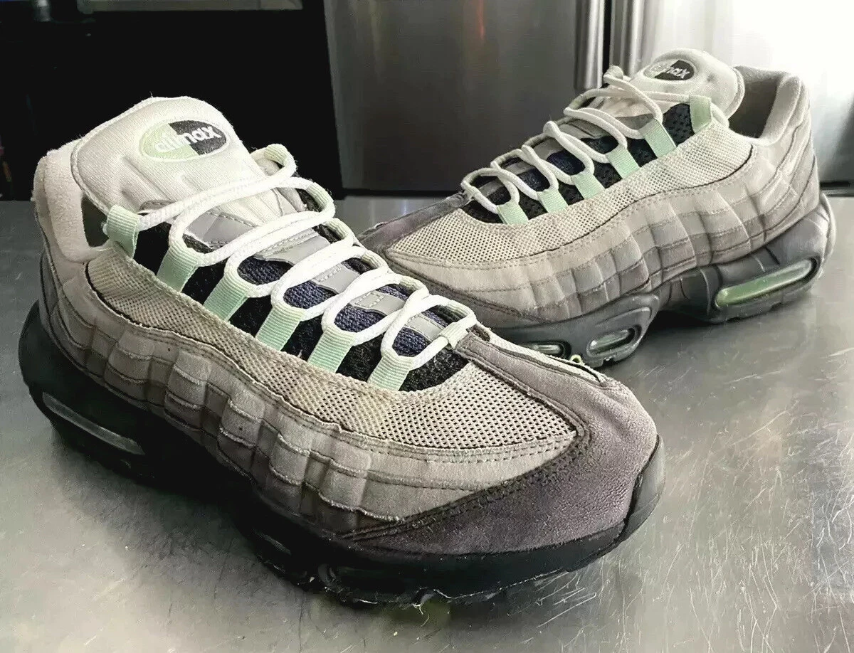 NIKE AIR MAX 95 “FRESH MINT” GRANITE/MINT-GREEN/WHT MENS SIZE 10.5