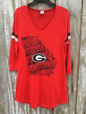 Women’s Sideline Apparel Red Georgia Bulldogs 3/4 Sleeve V-Neck Nightshirt S