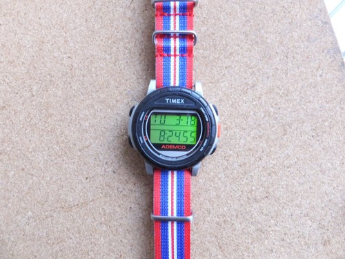 1990`s TIMEX Ademco Indiglo Chronograph Alarm watch. Fully Working - Picture 6 of 11
