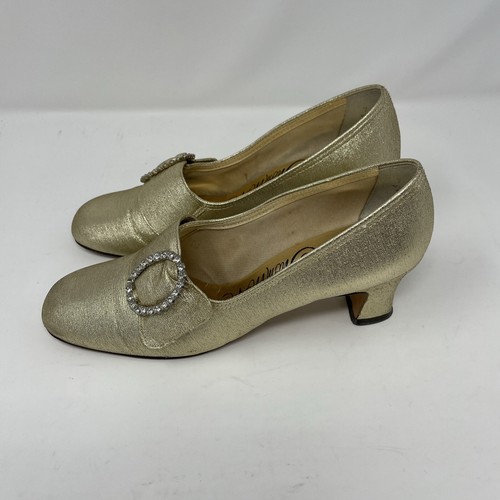 Thom McAn Low Heel Pumps Gold with Rhinestone Buckle Size 7 1970s Vintage - Picture 4 of 21