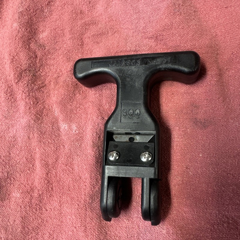 Corning RDST-000 ROC Drop Cable Slitter, Fiber Access Tool