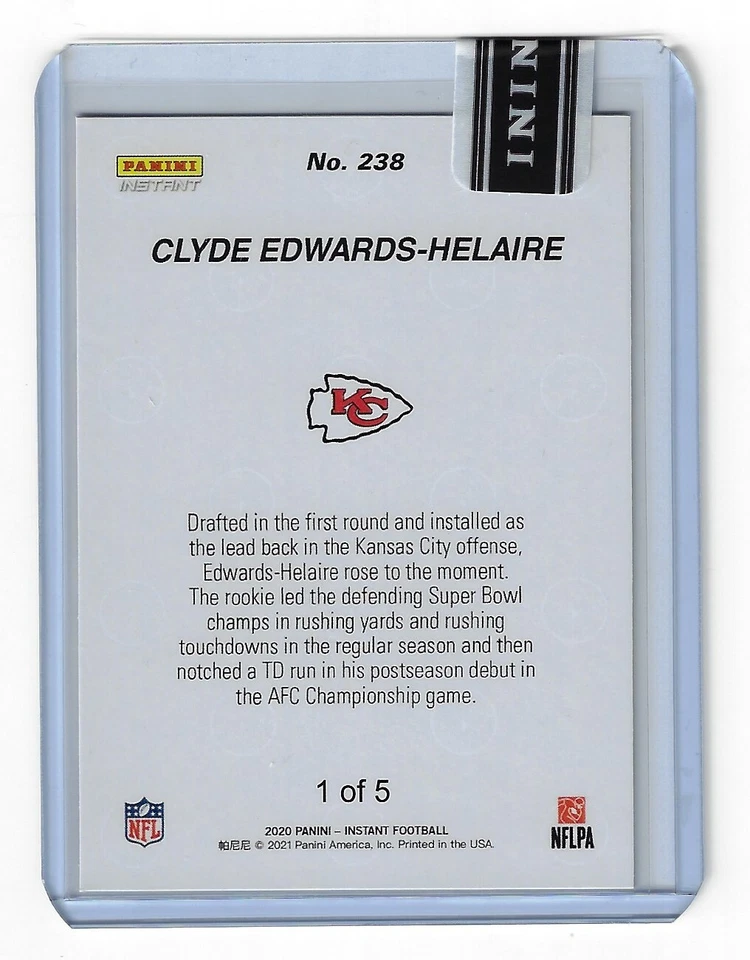 CLYDE EDWARDS-HELAIRE 2020 PANINI INSTANT 238 KC CHIEFS 1/5 ROOKIE GREEN - Image 2 of 2