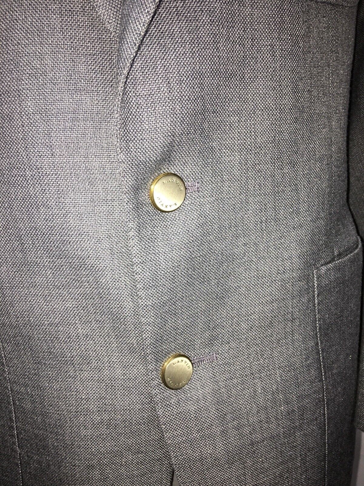 Picture 3 of 12