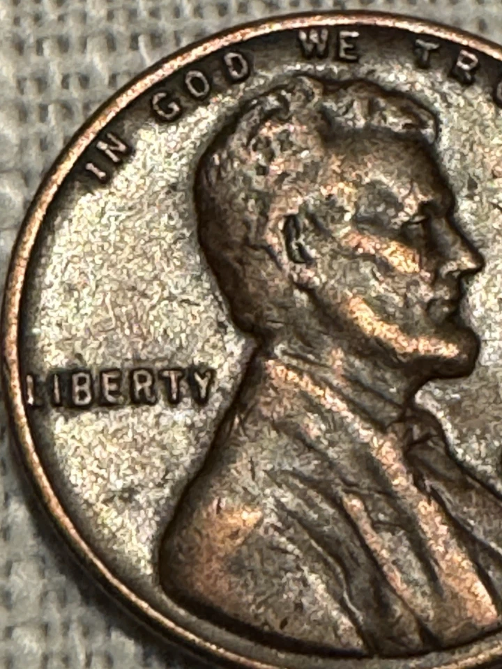 1959 “D” Mint Lincoln penny error, “L” in Liberty is on Rim. Rare US Coin Errors - Image 4 of 4